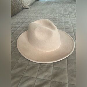 Great condition beige/tan  kids hat